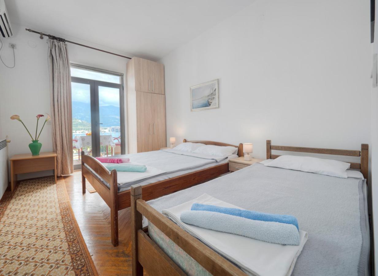 Madra Rooms And Apartments 부드바 외부 사진